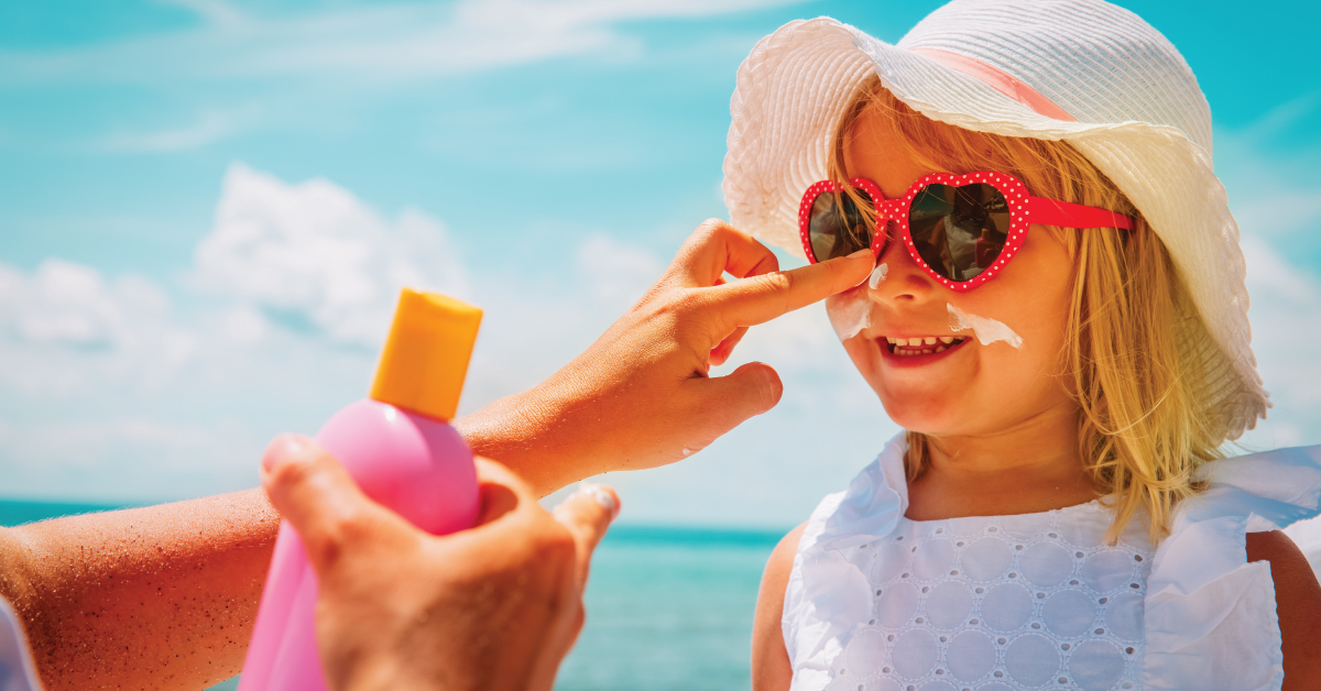 Sun Safety Best Practices: Selecting a Sunscreen, Wearing Protective  Clothing, and More
